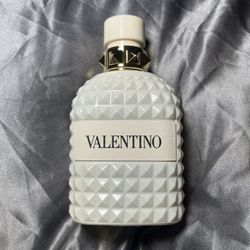 Valentino Ivory cologne