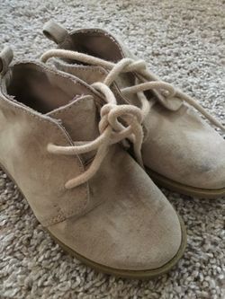 Old navy toddler girl size 7 tan light brown boots booties mid