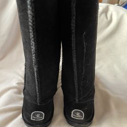 Size 7 Women 