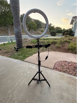 Ring Light