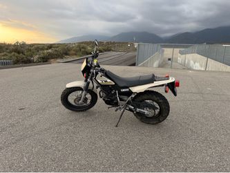 2018 Yamaha TW200 motorcycle