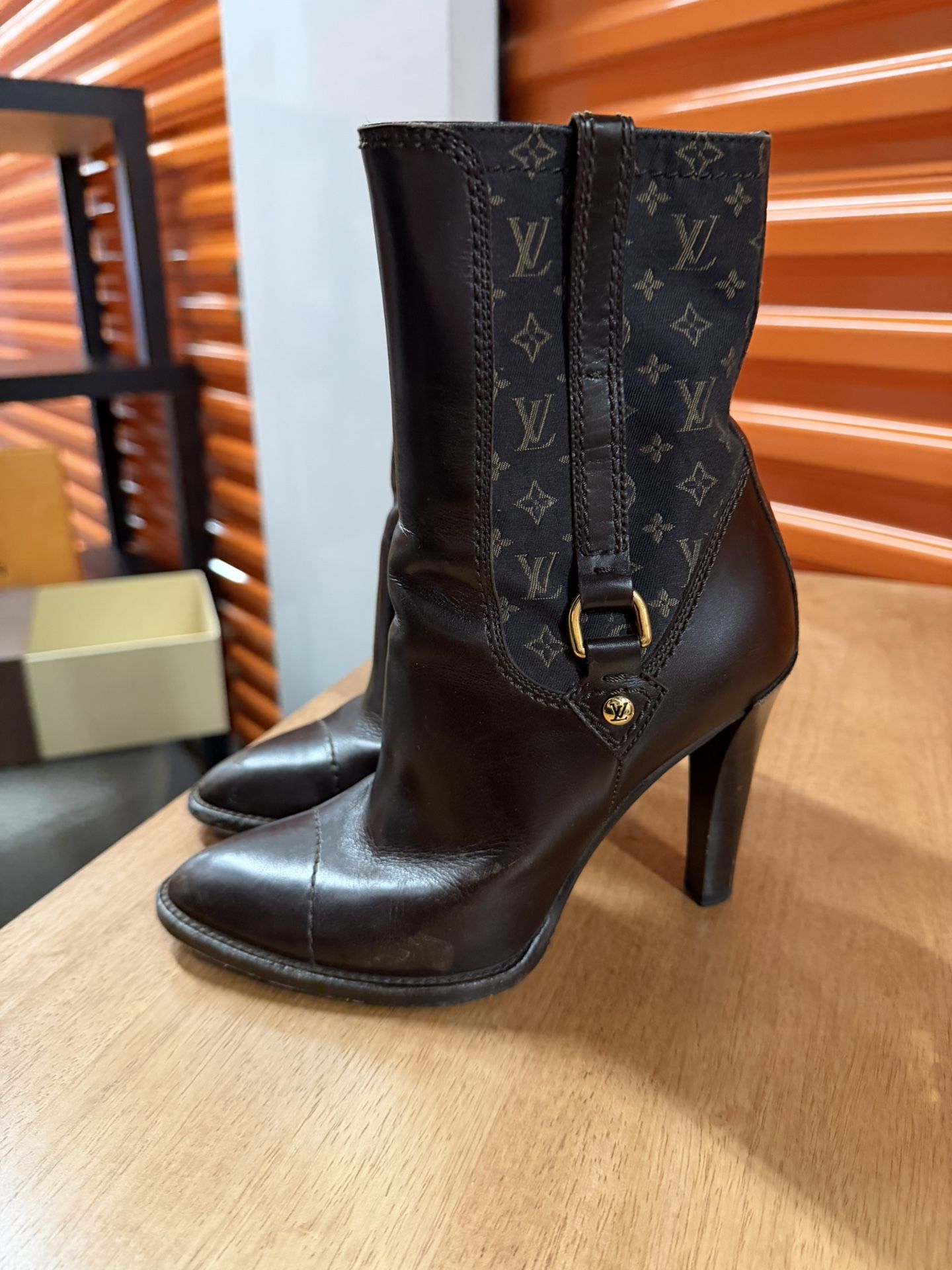 Louis Vuitton Heels Boots 