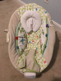 Infant Chair - Vibrates -