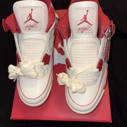 Air Jordan 4 Retro "Valentines"