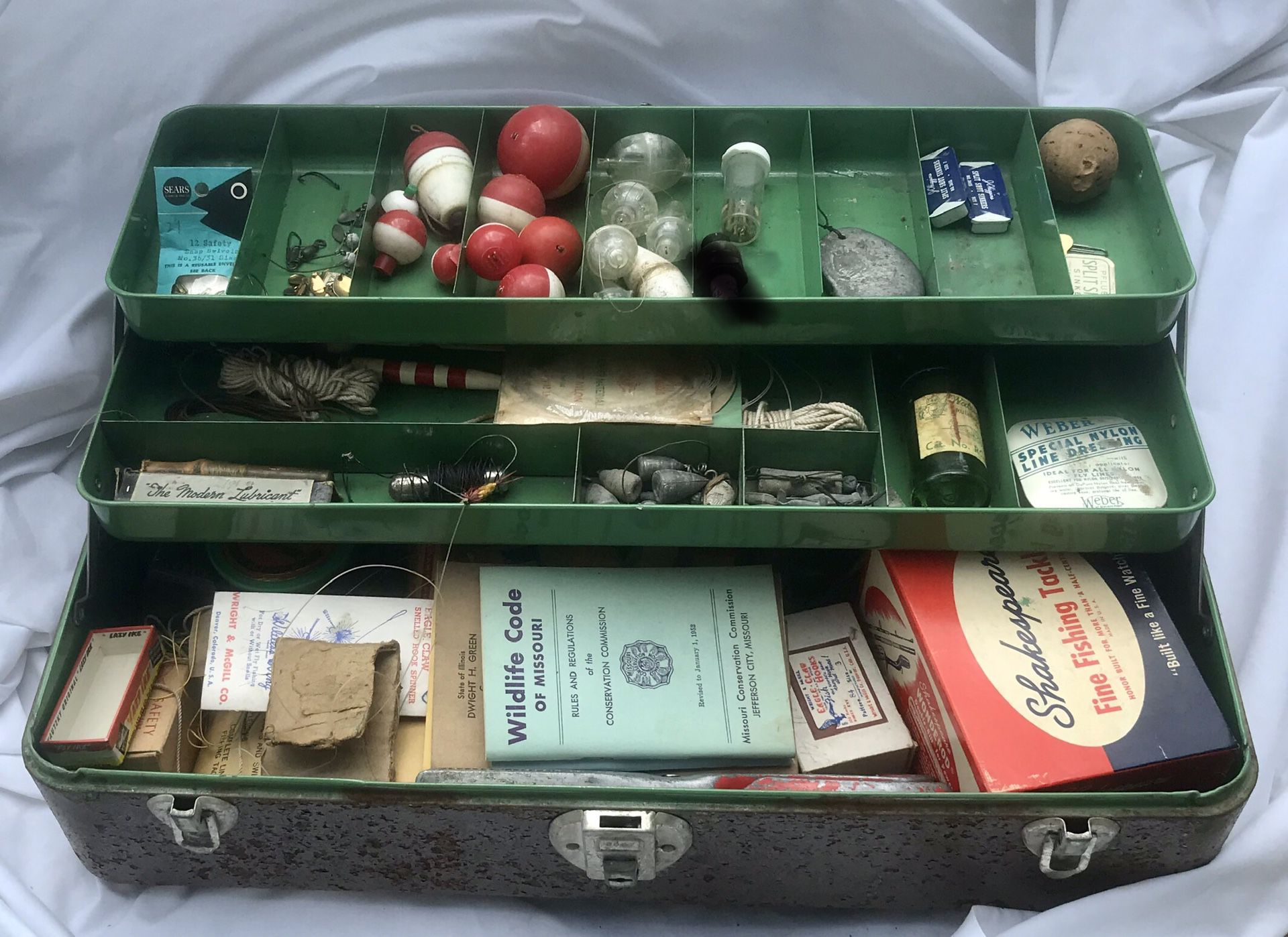 ***Today Only, $85***Vintage Fishing Tackle Box and More
