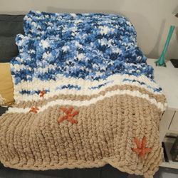 CHUNKY BLANKET - HOMEMADE 