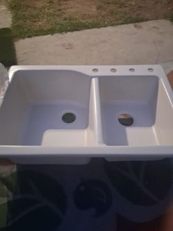 KITCHEN SINK