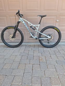 FEZZARI ABAJO PEAK 27.5 INCH FULL SUSPENSION SETUP TUBELESS ( LARGE)