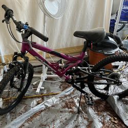 Hyper Swift 20” Bike