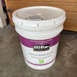 Behr Premium Plus Interior Eggshell Enamel - Grey