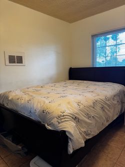 Dark Wood queen Bed