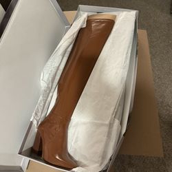 Thigh high Boots