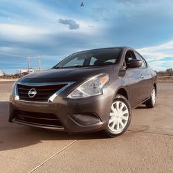 2015 Nissan Versa SV Sedan