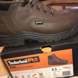 Timberland New  Size 8.5 Steel Toe