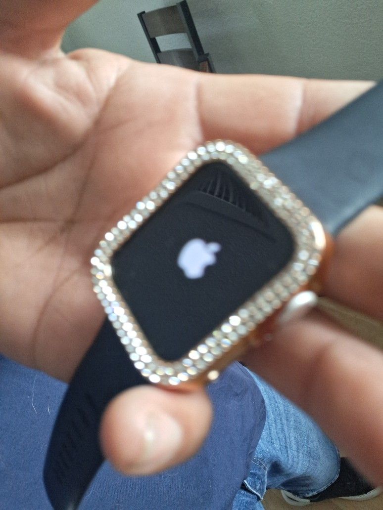 Apple Watch 40mm SE