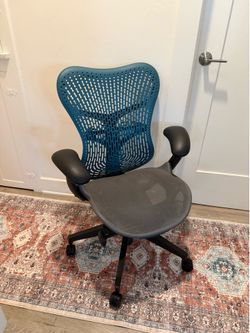 Herman Miller Mirra 1 Office Chair