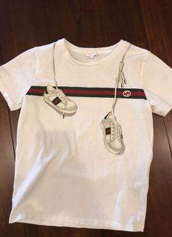 Used authentic Gucci boys size 10 shirt