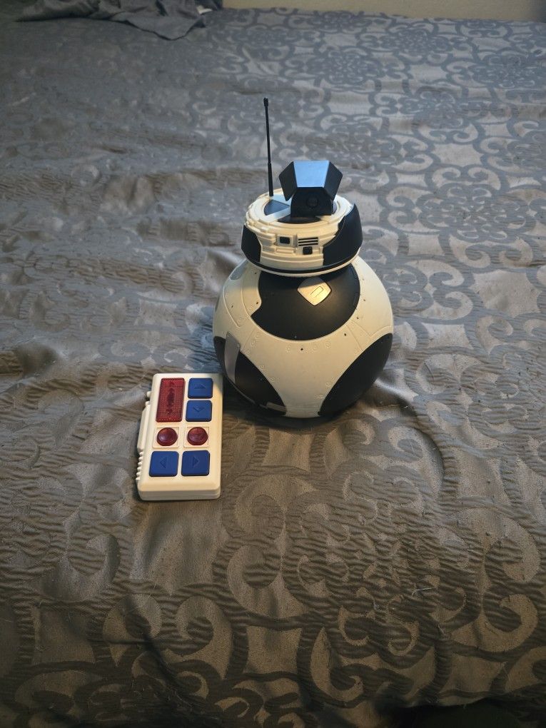 Disneyland BB-9E Droid Toy