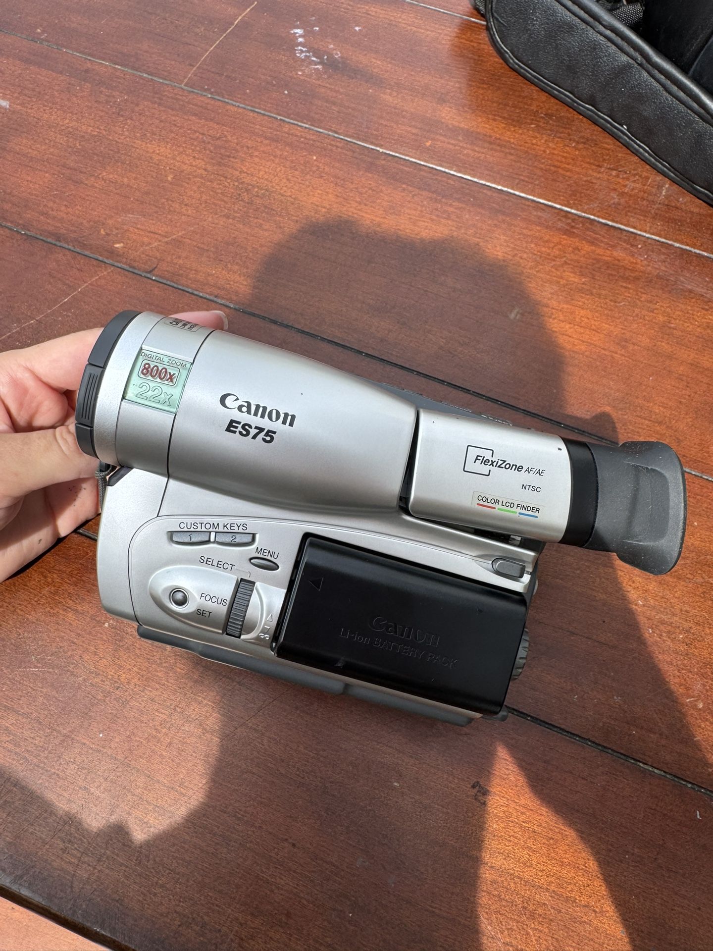 Canon ES75 Hi-8
