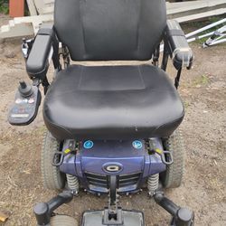 electric  chair powered. Quantum