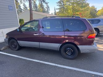 2000 Toyota Sienna