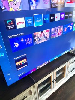 75”Samsung QLED 4K 2160p UHD Smart TV Model QN75Q60B
