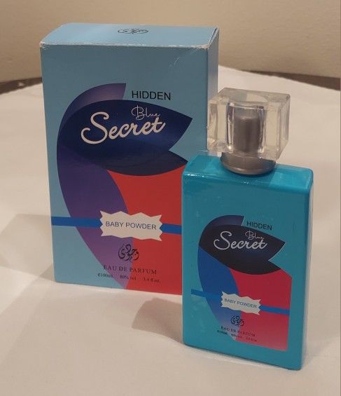 MEN'S EAU DE FARFUME. LIGHT SOFT AND  LONG LASTING SCENT. ( DEFINITELY NOT BABY POWDER SCENT WRITTEN FRONT PARFUME BOX!! )