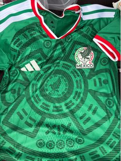 Mexico jersey player fit