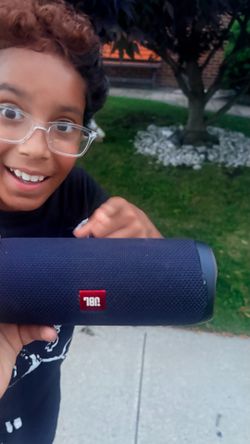jbl flip five