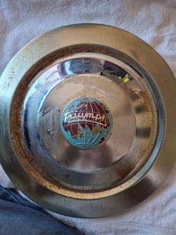 Triumph hub cap's