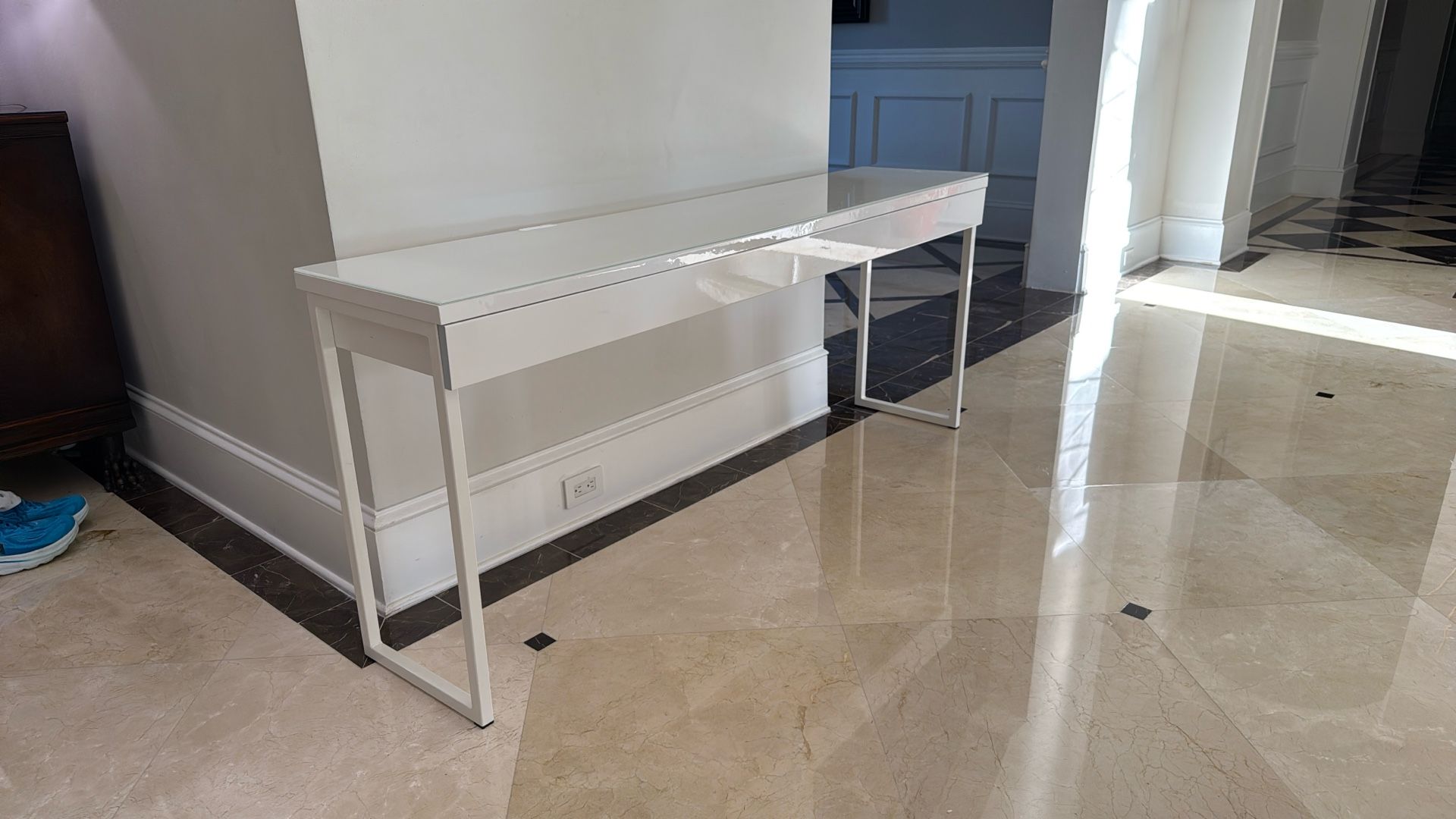 Long Table