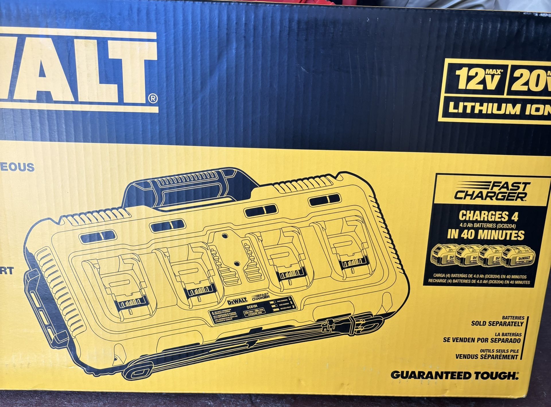 DEWALT 12V/20V/60V MAX 4-Port Lithium-lon Battery Charger