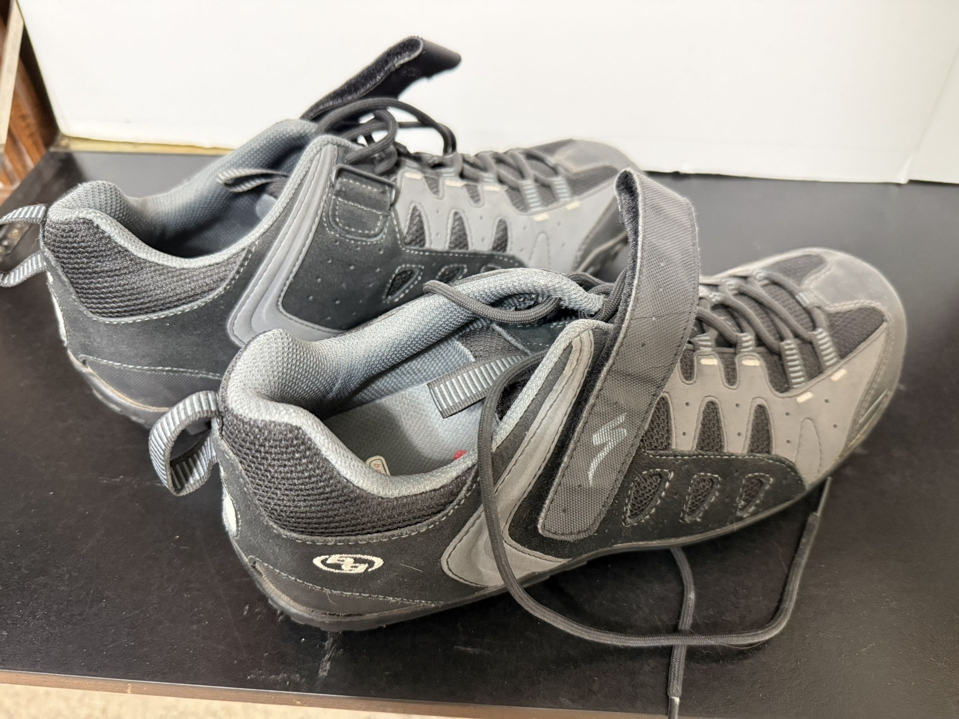 Specialized Men Bike/Bicycle Shoes Size 43