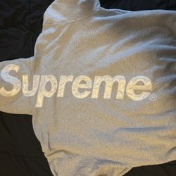 Supreme Hoodie