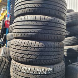 Vendo  4 Llantas Usadas  225 45 18 Par Y Par