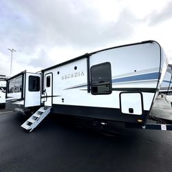 2022 Keystone Arcadia 