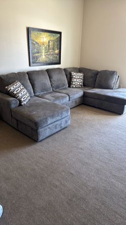 Sofa with Chase lounge