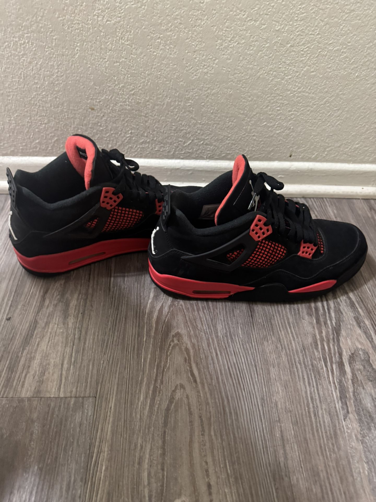 Air Jordan 4 - Red Thunder - Size 12