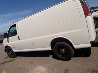 2000 Chevrolet Express 3500 Cargo