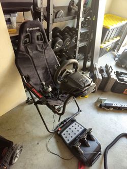 PLAYSEAT CHALLENGE RACING SEAT, LOGITECH WHEEL AND SHIFTER