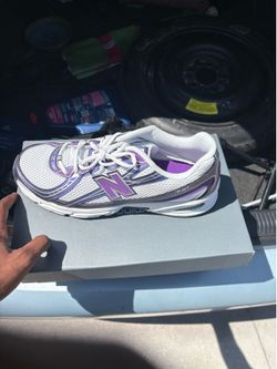 New balance never worn