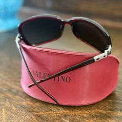 Women’s Valentino Sunglasses 