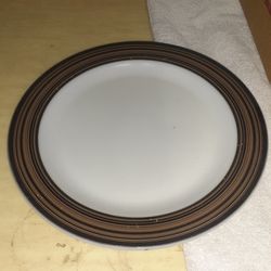 Vintage Pyrex Terra Design 12 Inch Plate 