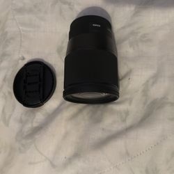 Sigma 16mm f/1.4 DC DN Wide-Angle Lens (Sony E-Mount) – Excellent Condition