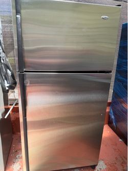 Amora refrigerator