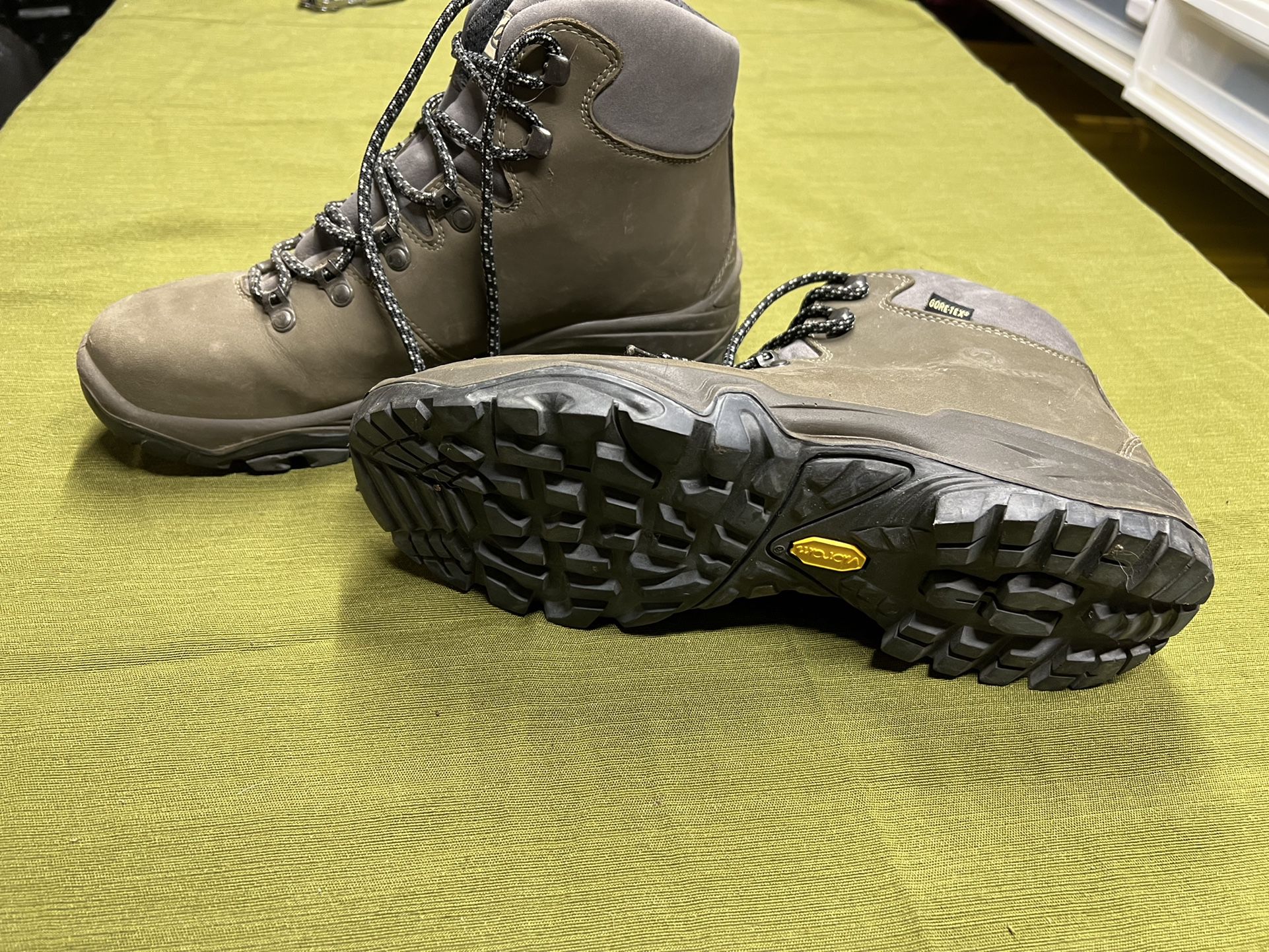 Scarpa Terra GTX Hiking Boots 10 Men’s
