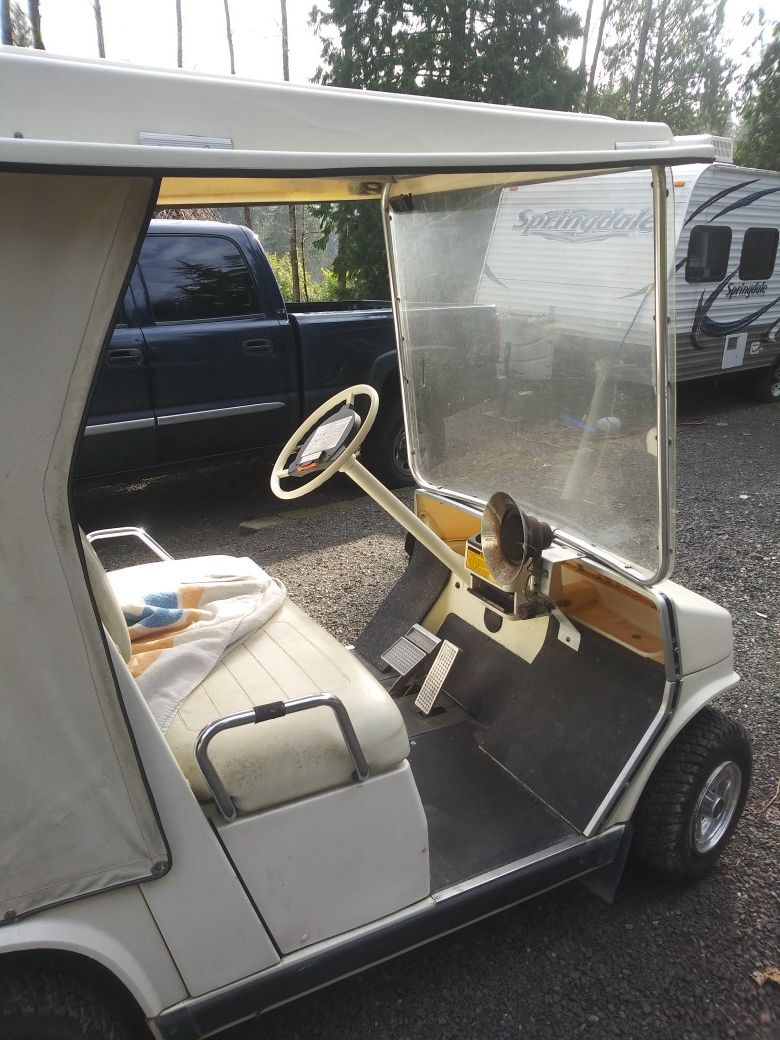 Yamaha golf cart