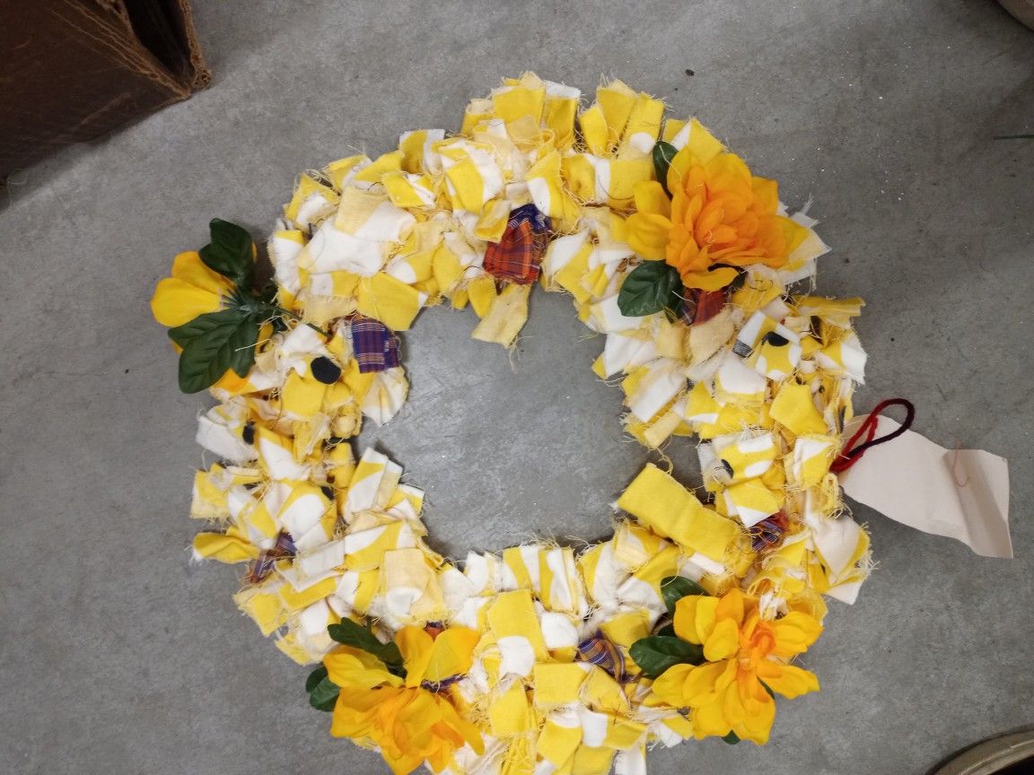 Beautiful Yellow Flower large Handmade Wreath