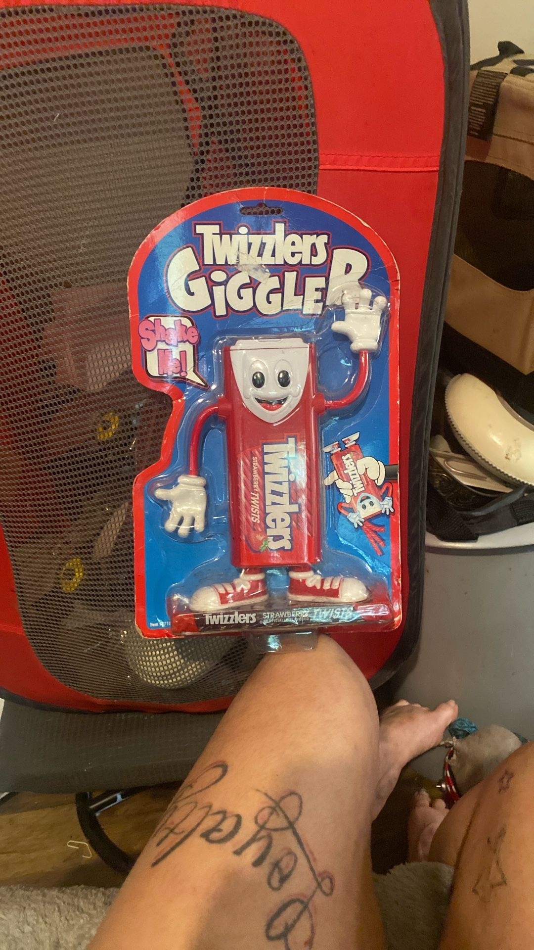 Twizzlers Giggler
