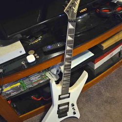 Jackson Guitar With Fender Amp